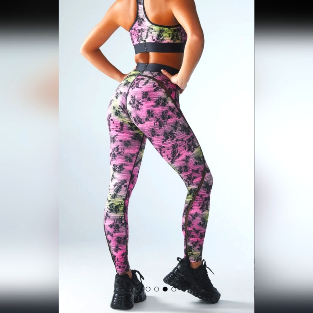 Savage X Fenty Pink and Yellow Leggings EUC